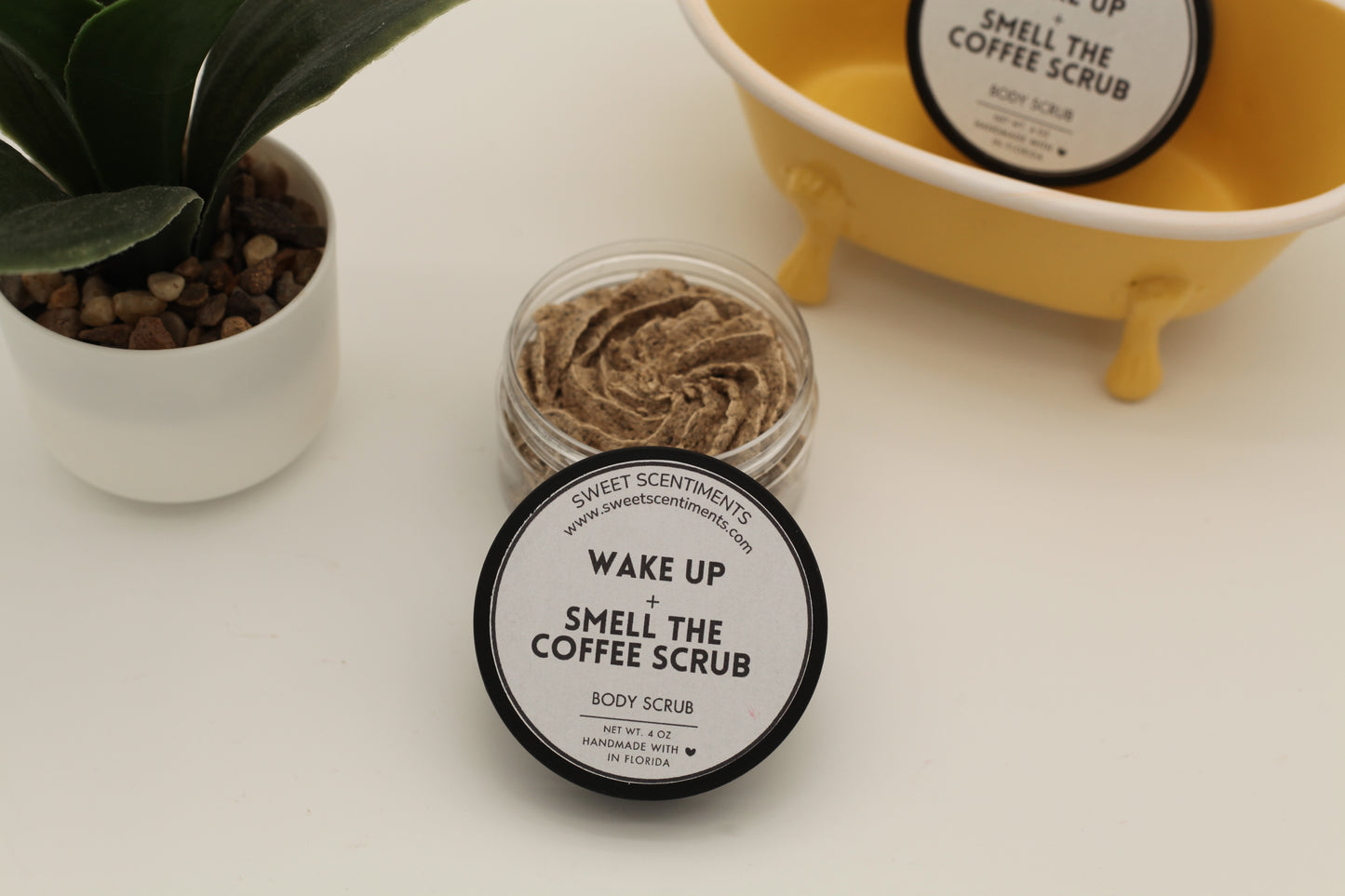 Wake Up + Smell the Coffee – Exfoliating Sugar Scrub with Coffee Grounds