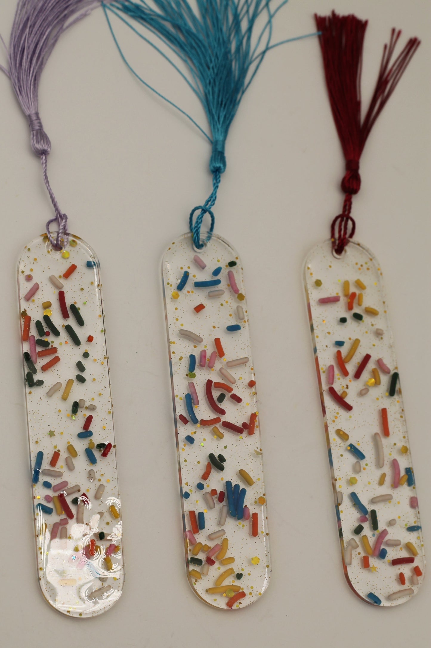 GlowTales™ Bookmarks – Sprinkle in Some Fun Design