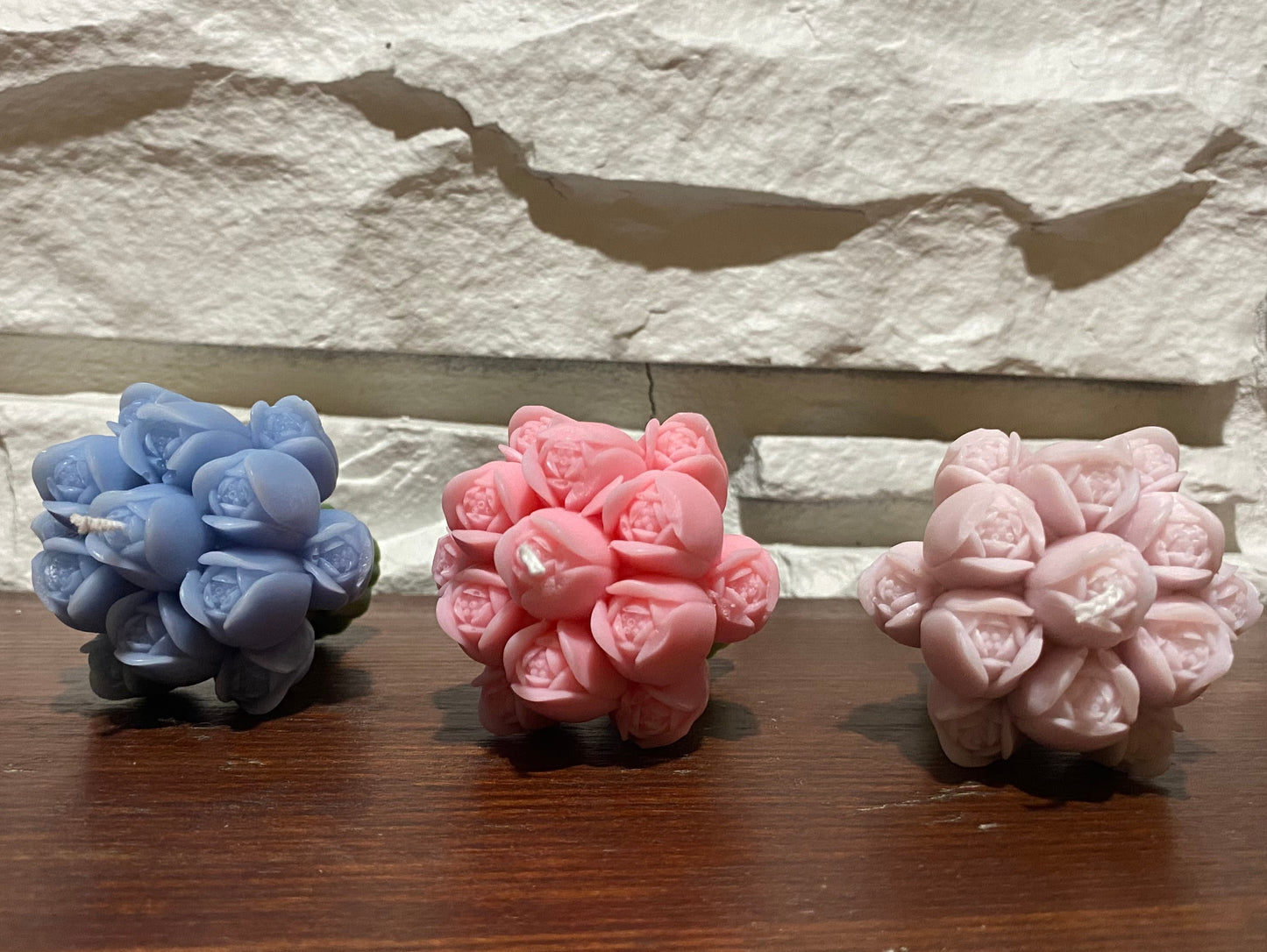 Fresh Picked – Tulip Soy Wax Pillar Candle