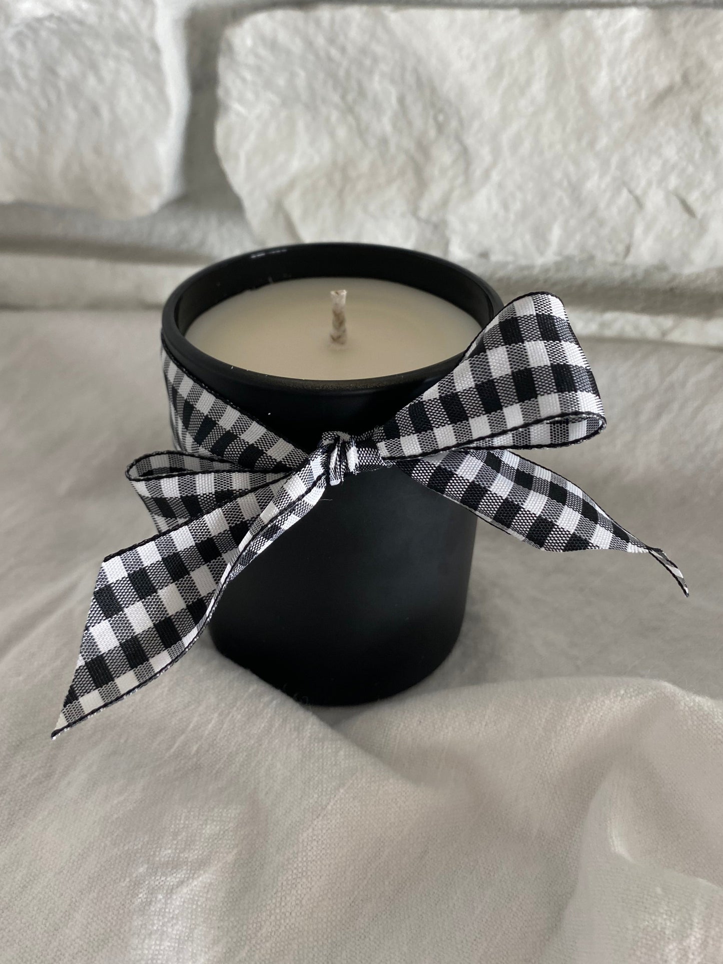 Gentleman’s Glow – Crisp Eucalyptus Scented Soy Wax Candle