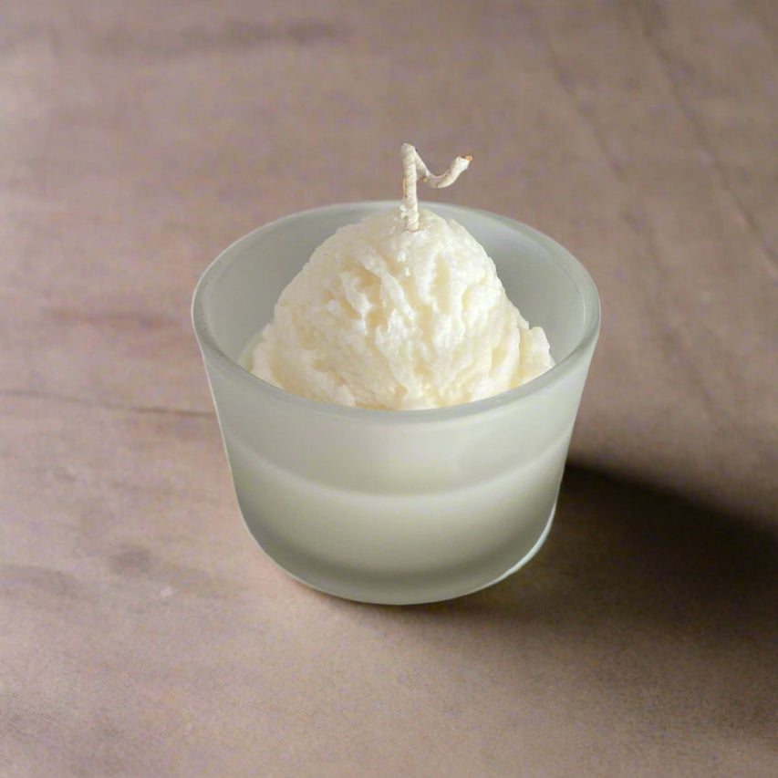 Warm + True – Vanilla Bean Scented Travel Candle – Scoop Me Up™