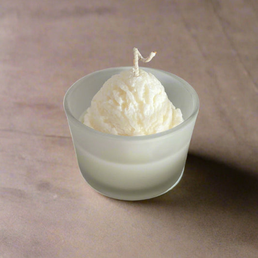 Warm + True – Vanilla Bean Scented Travel Candle – Scoop Me Up™